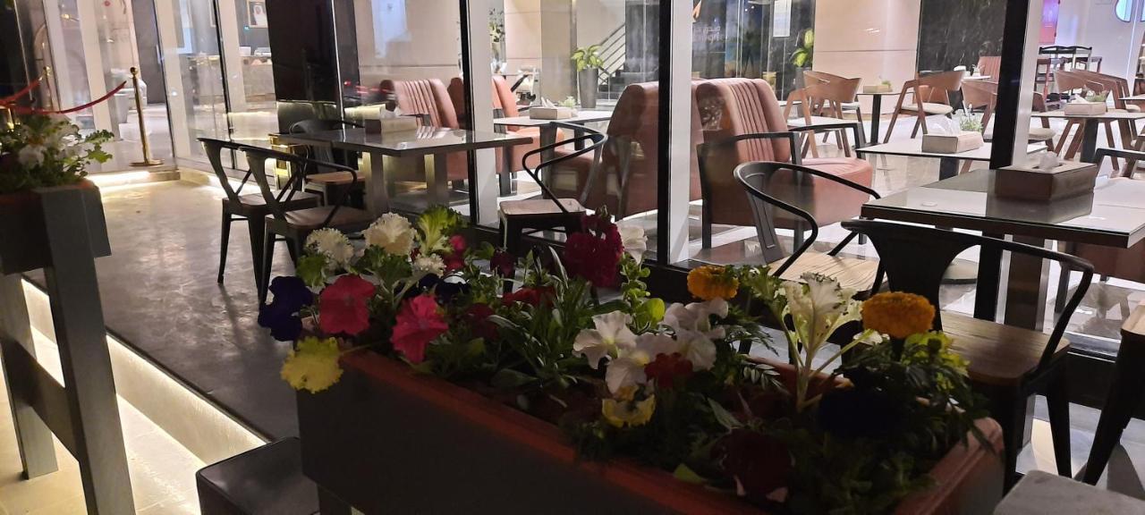 Hayat Al Riyadh Hotel Eksteriør billede
